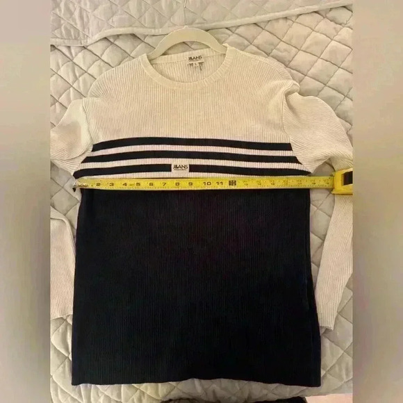 Dolce and Gabbana long sleeve t-shirt size fits like Medium men - Picture 3 of 9